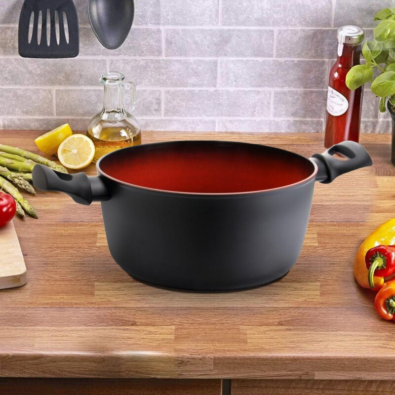 4.75 Quart Aluminum Nonstick Dutch Oven - Image 2