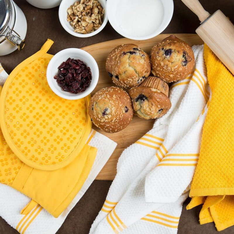 9-Piece Kitchen Linens Set - Image 3
