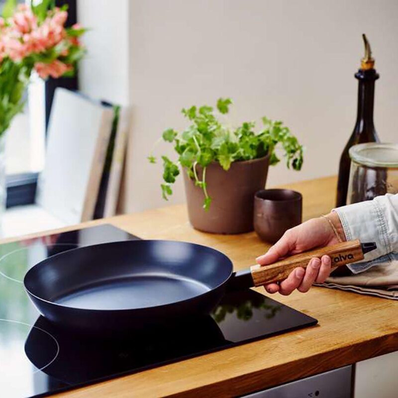 Alva Forest Nonstick Carbon Steel Frying Pan Skillet Pre-Seasoned Non Toxic 9.5 - Image 2