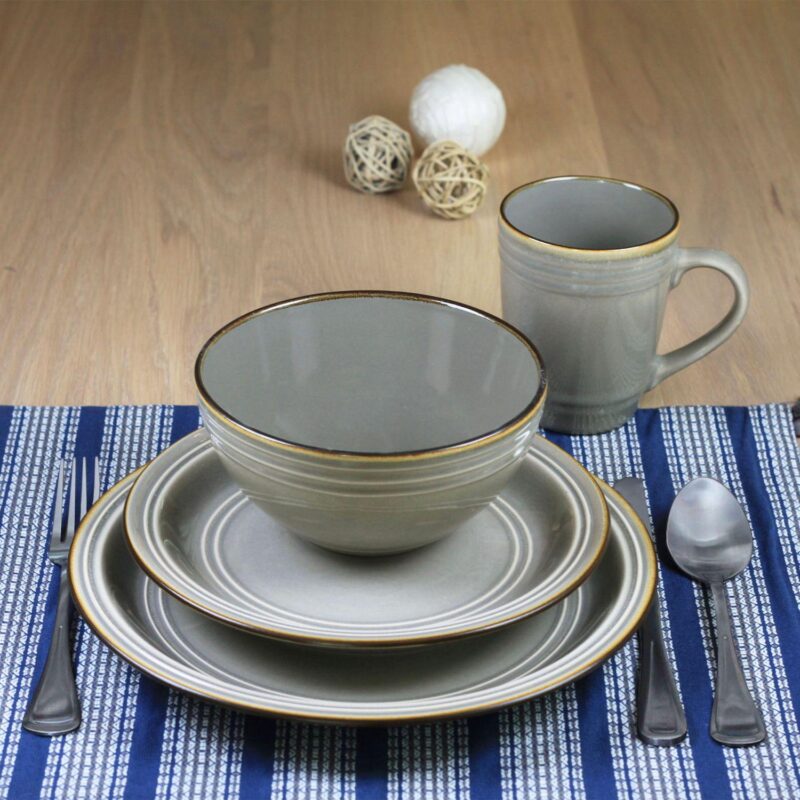 Baum Allure 16-pc. Dinnerware Set - Image 8