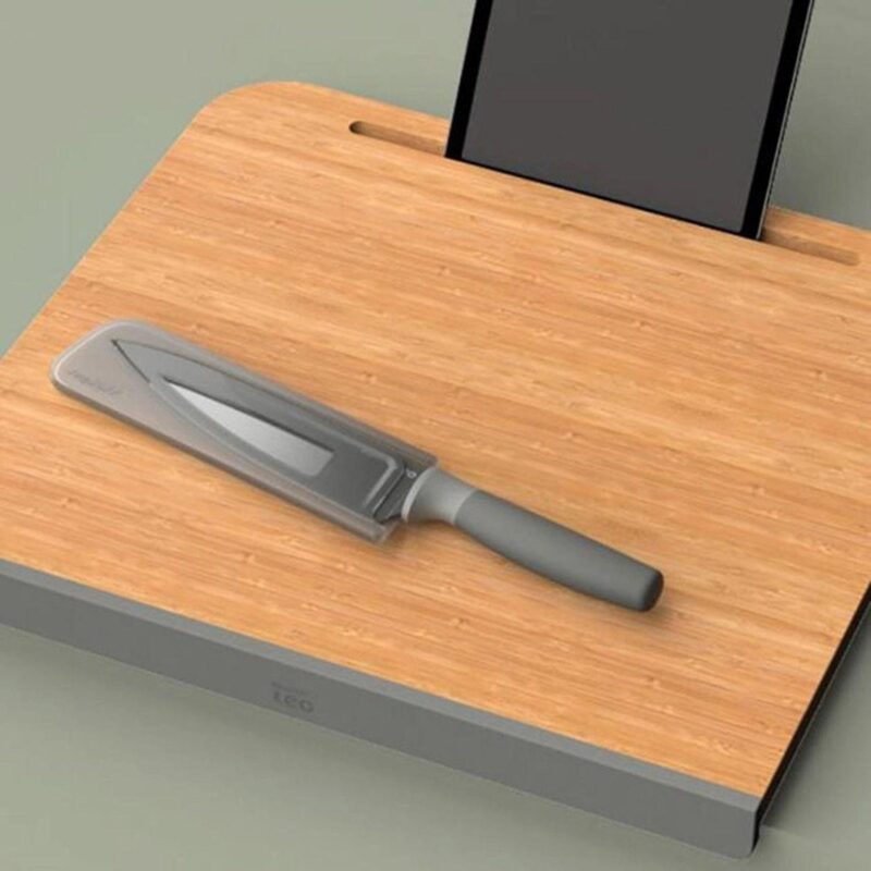 BergHOFF Balance Bamboo Cutting Board with Tablet Stand 17.5 - Image 5
