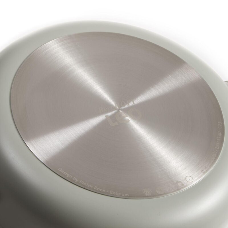 BergHOFF Balance Nonstick Ceramic Saut Pan with Glass Lid - Image 10