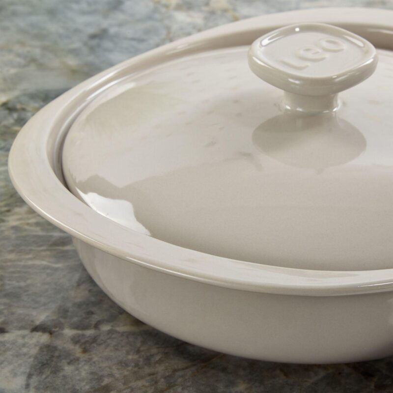 BergHOFF Balance Stone 9.5  2.4-qt Casserole Baking Dish With Stone Cover - Image 7