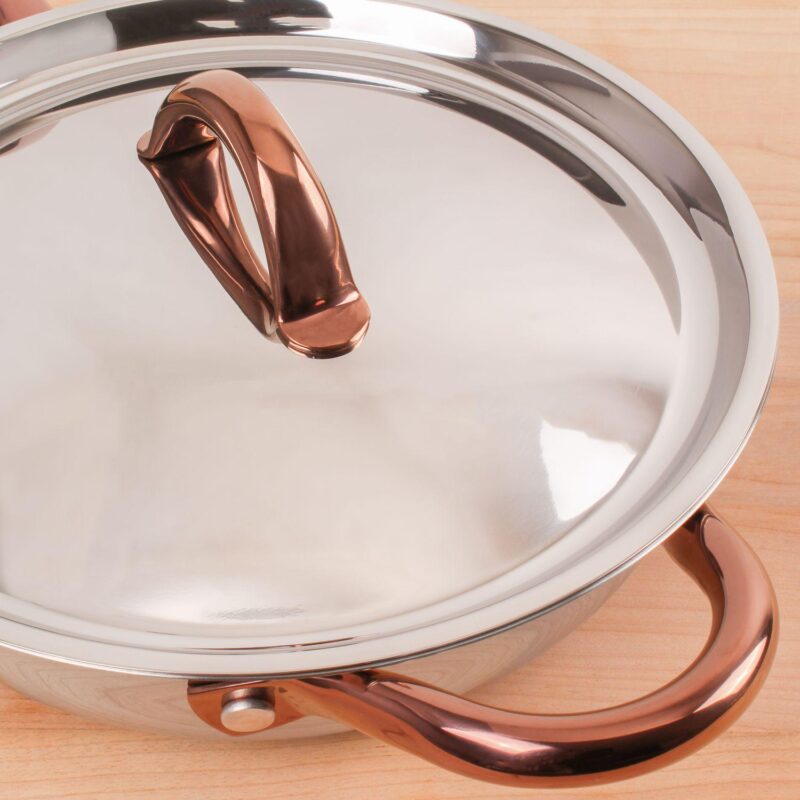 BergHOFF Ouro Gold 18/10 Stainless Steel 9.5  3.1qt. Deep Skillet with Stainless Steel Lid - Image 3