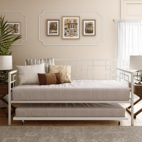 Better Homes and Gardens Twin Daybed with Twin Trundle, Off White Metal