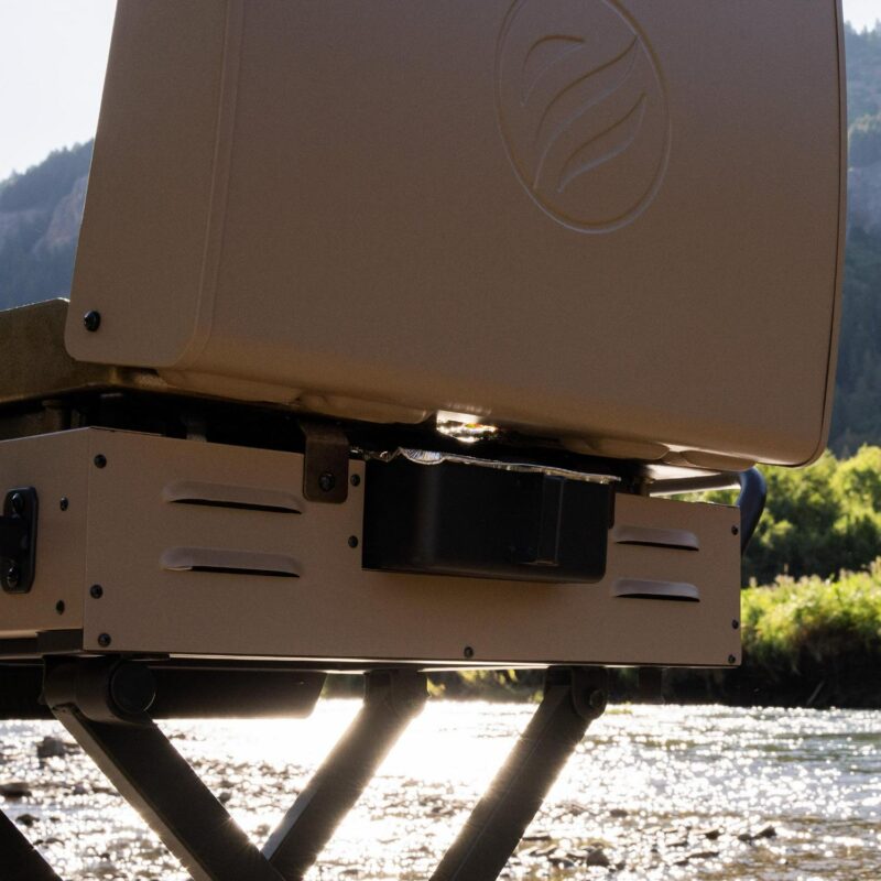 Blackstone Adventure Ready 2-Burner 22  Propane Omnivore Griddle with Flexfold Legs in Outback Tan - Image 14