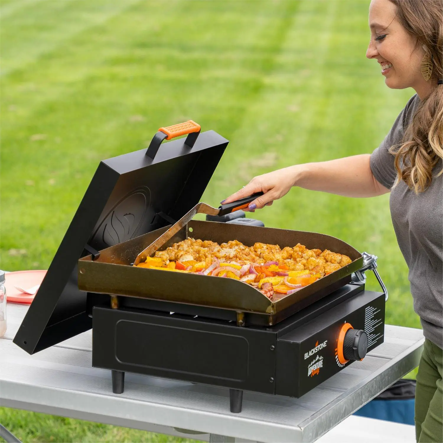 Blackstone Adventure Ready 17a Propane Griddle with Hard Cover 5 Blackstone Adventure Ready 17a Propane Griddle with Hard Cover - Image 5