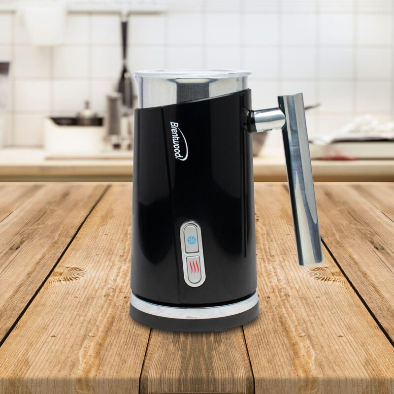 Brentwood 10 Ounce Cordless Electric Milk Frother and Warmer in Black - Image 2