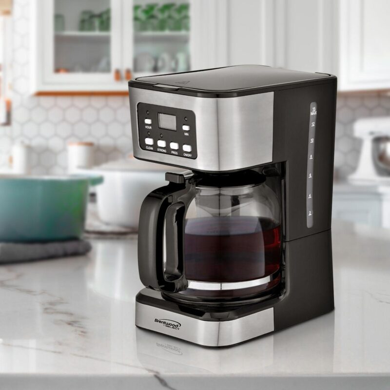 Brentwood 12 Cup Digital Coffee Maker in Black - Image 4