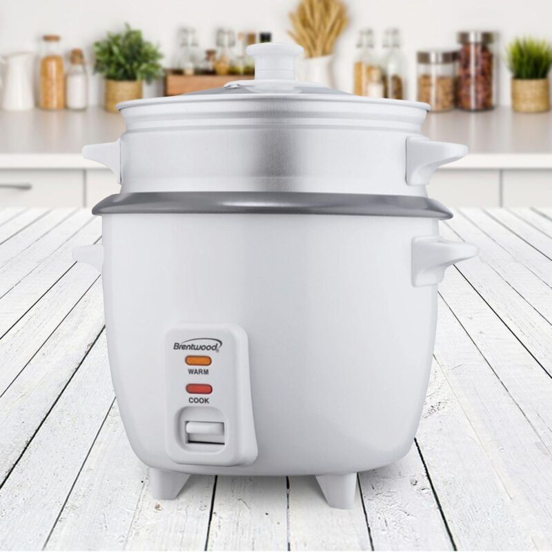 Brentwood 15 Cup Rice Cooker / Non-Stick with Steamer in White - Image 5