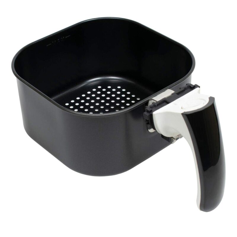 Brentwood 3.7 Quart Electric Air Fryer in White with Timer and Temperature Control - Image 4