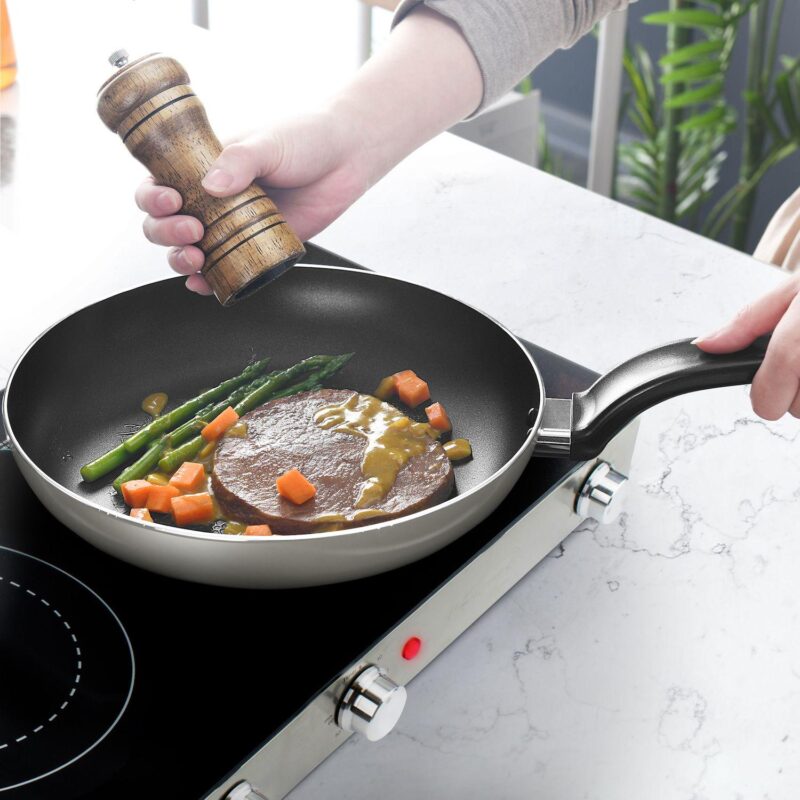 Brentwood Select 1800 Watt Double Infrared Electric Countertop Burner in Stainless Steel with Timer - Image 5