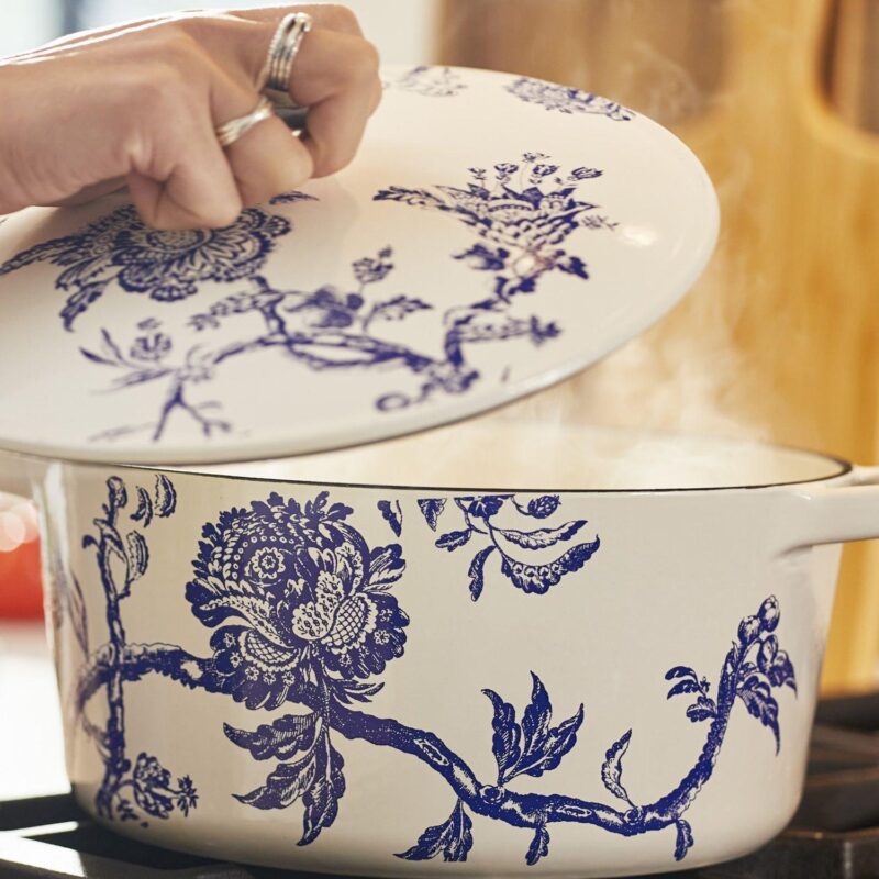 Cuisinart Caskata 5 Qt. Round Covered Cast Iron Casserole Dish - Image 6