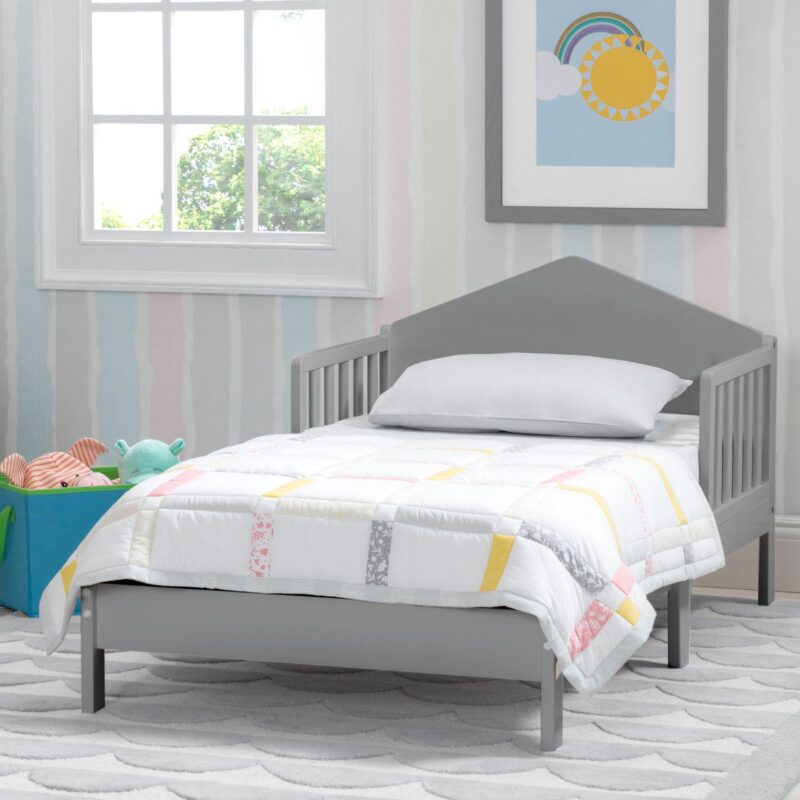 Delta Children Homestead Toddler Bed - Image 3