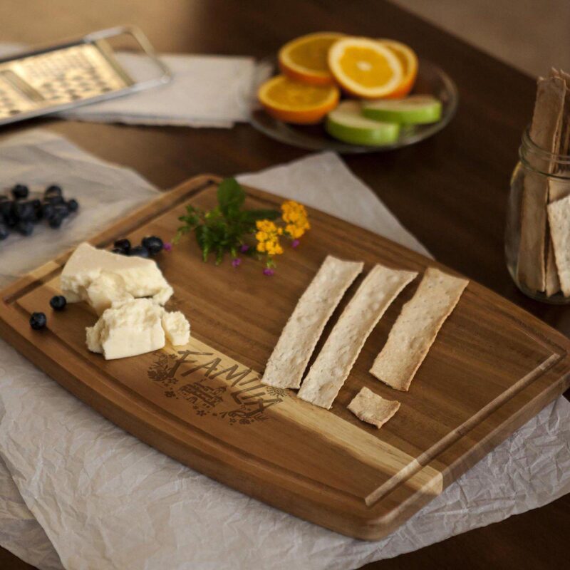 Disney's Encanto Familia Ovale Acacia Cutting Board by Toscana - Image 2