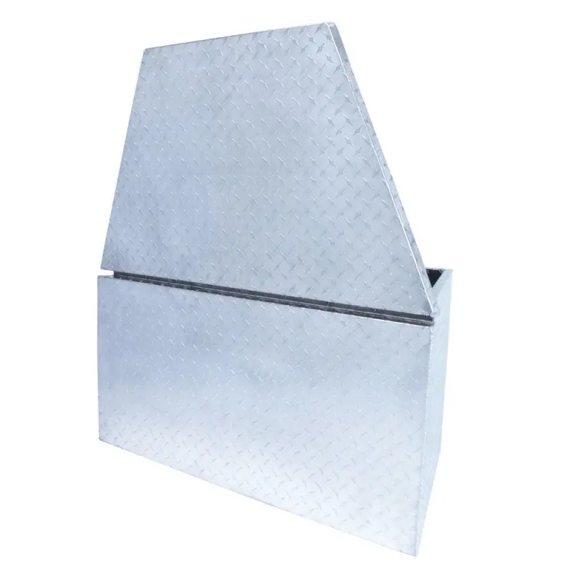 Extreme Max 5001.6097 Aluminum Diamond-Plate Trailer Tongue Locking Storage Box for Utility and Sport Trailers - Image 4