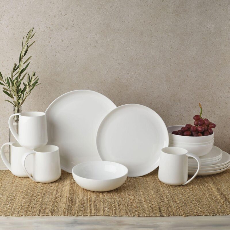 Fitz and Floyd 16-Piece Nevaeh White Coupe Dinnerware Set - Image 2
