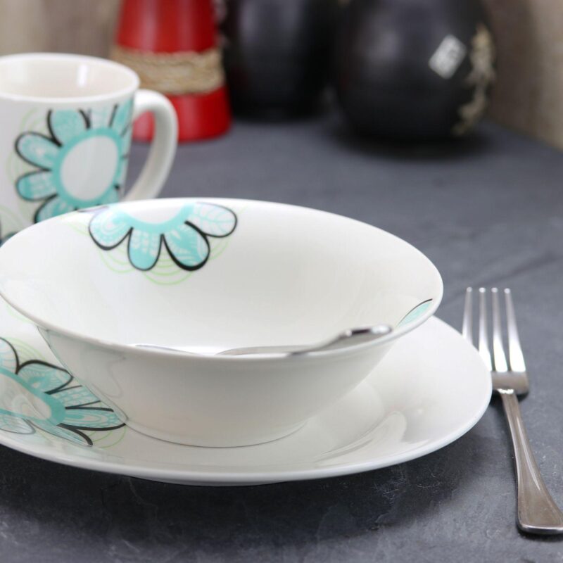 Gibson Home Lush Blossom 12pc Dinnerware Set - Image 5