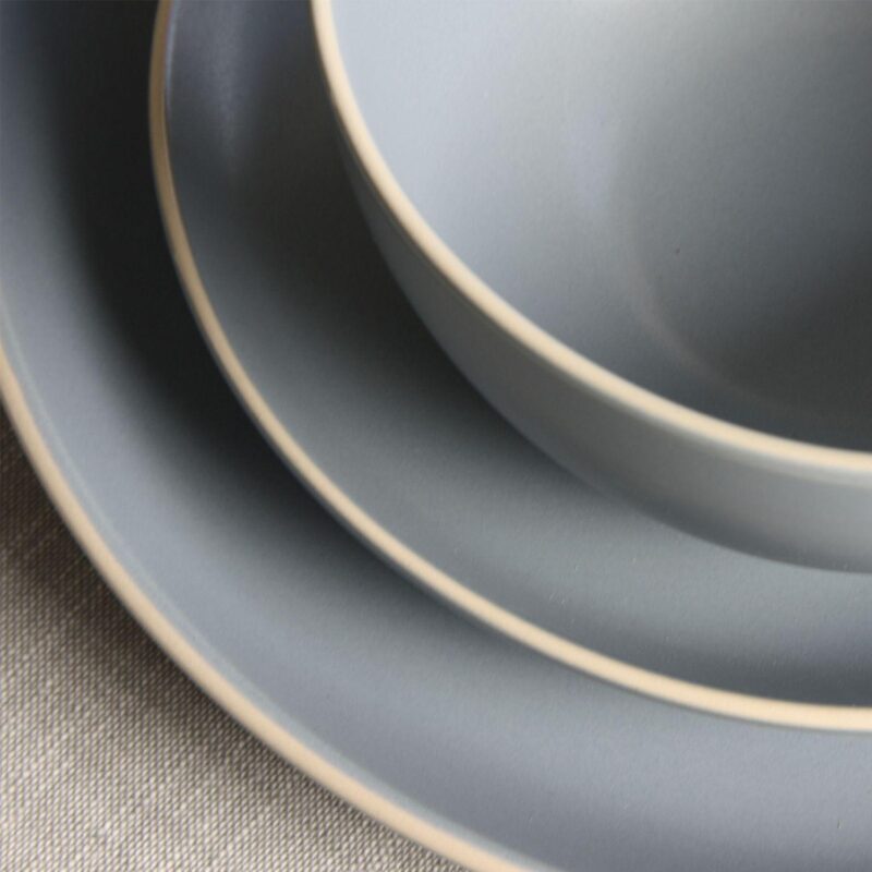 Gibson Home Rockaway 12 Piece Stoneware Dinnerware Set - Image 3