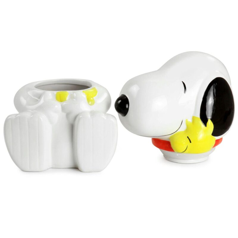 Gibson Peanuts Classic Snoopy Cookie Jar in White - Image 4