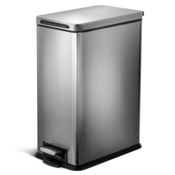 Home Zone Living VA41837A 8 gal Slim Kitchen Trash Can - Stainless Steel - Step Pedal - Silver