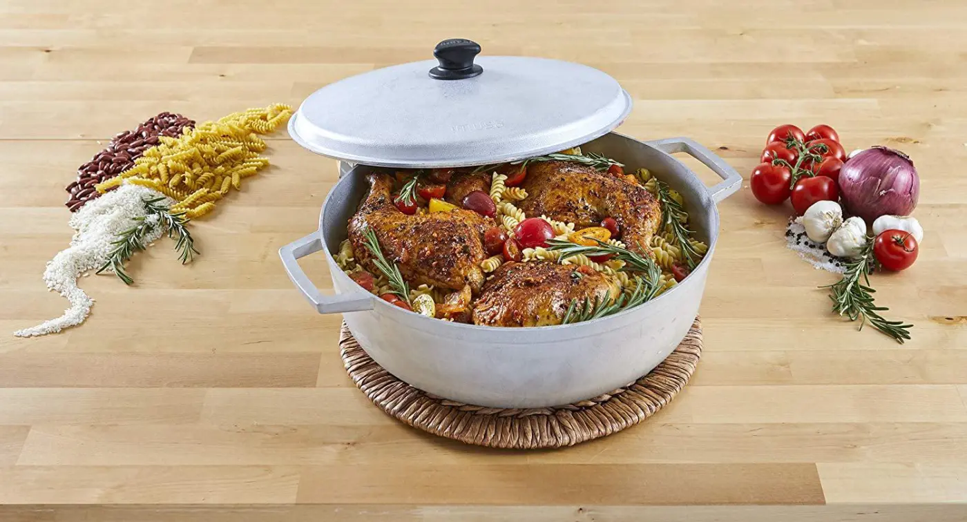 Imusa 6.9 Quart Traditional Colombian Cast Aluminum Caldero or Dutch Oven with Lid - Image 6