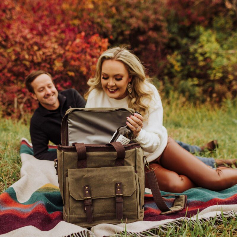 Legacy Weekender 6-Bottle Insulated Wine Bag - Image 8
