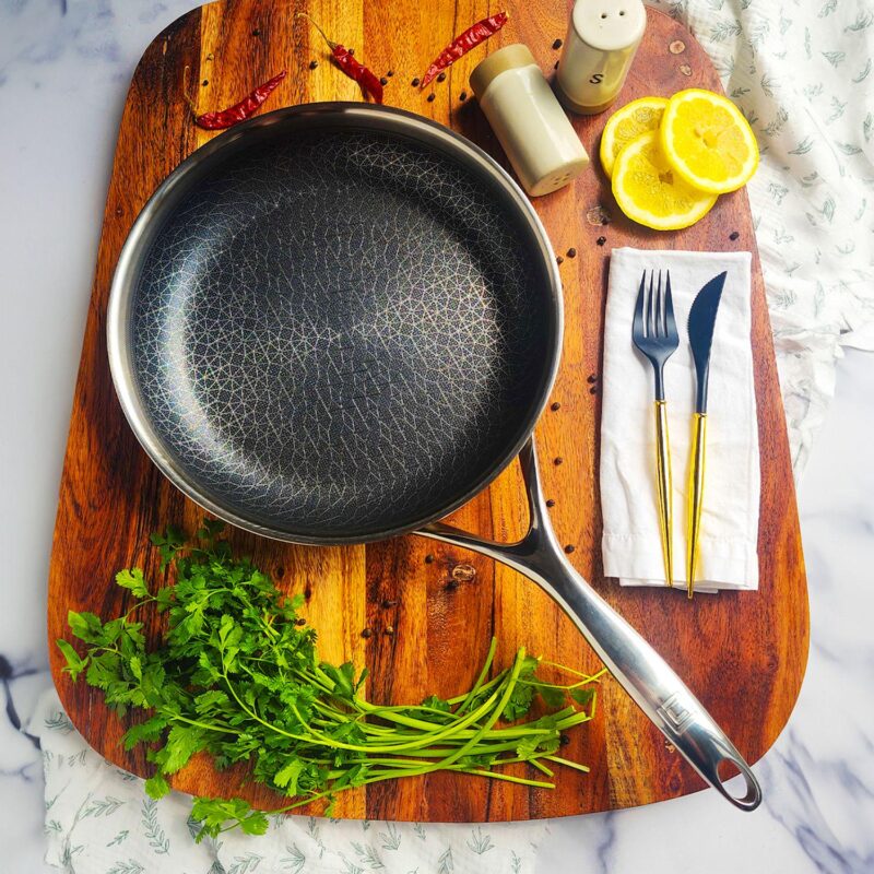 Livwell DiamondClad 8-in. Hybrid Nonstick Stainless Steel Frying Pan - Image 2