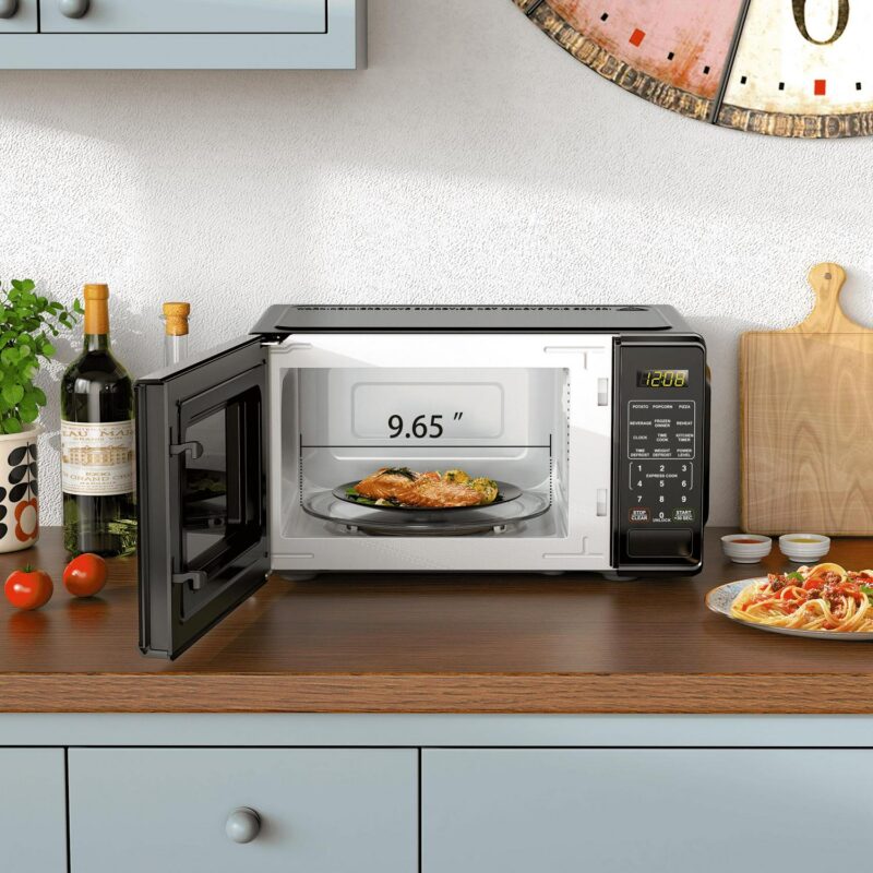 Mainstays 0.7 Cu ft Countertop Microwave Oven, 700 Watts, Black - Image 2