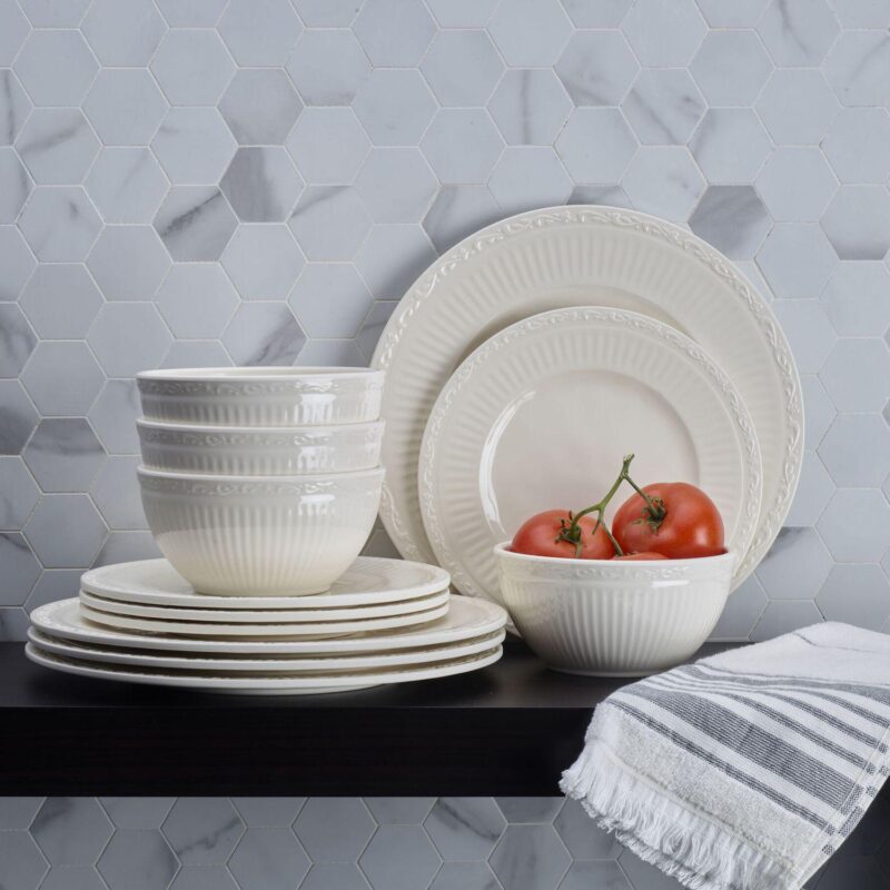 Mikasa Italian Countryside 12-Piece Melamine Dinnerware Set - Image 3