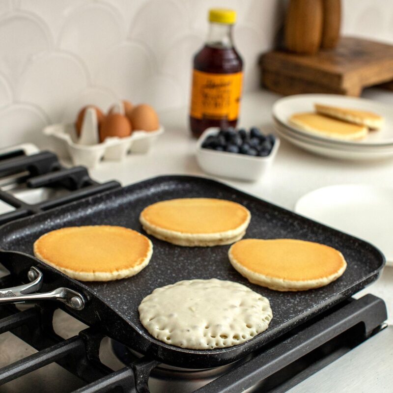 Nordic Ware Basalt 11-in. Nonstick Square Griddle Pan - Image 5