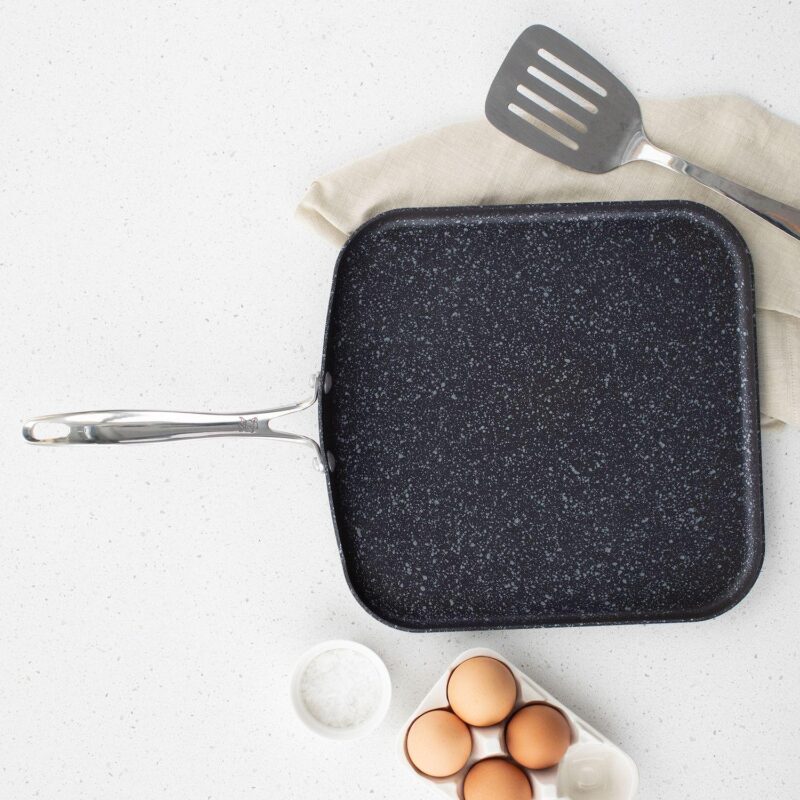 Nordic Ware Basalt 11-in. Nonstick Square Griddle Pan - Image 7