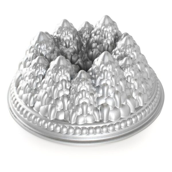 Nordic Ware Pine Forest Bundt Pan