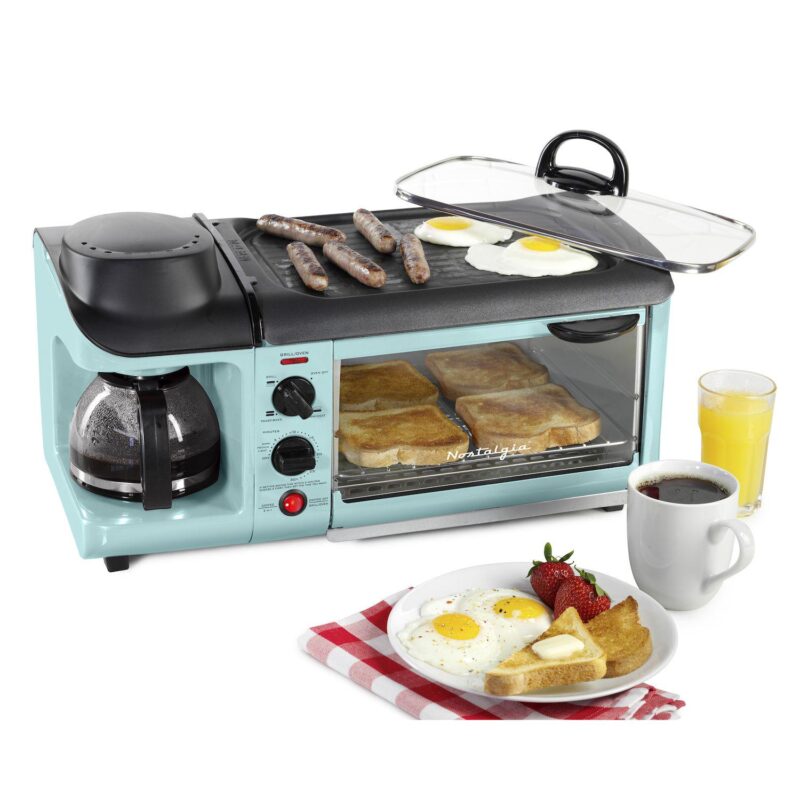 Nostalgia Electrics Retro Family-Size 3-in-1 Breakfast Station - Image 2