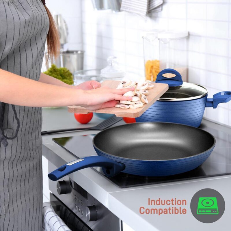NutriChef 12pc Pots and Pans Set - Stylish Kitchen Cookware, Non-Stick Coating, Light Gray Inside and Blue Outside - Image 7