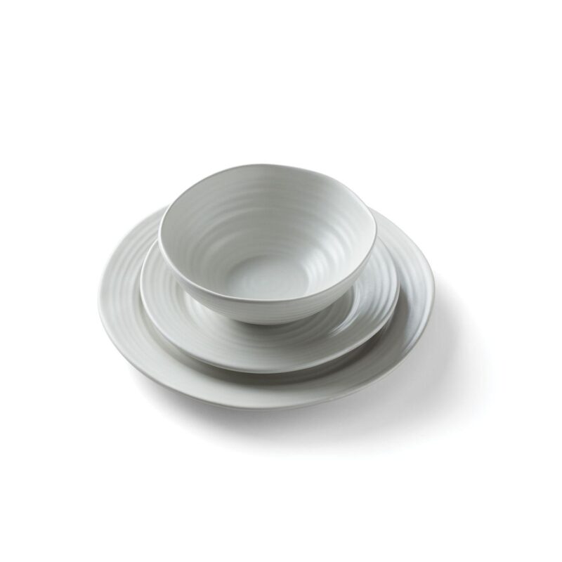 Oneida Ridge White 12-pc. Dinnerware Set - Image 3
