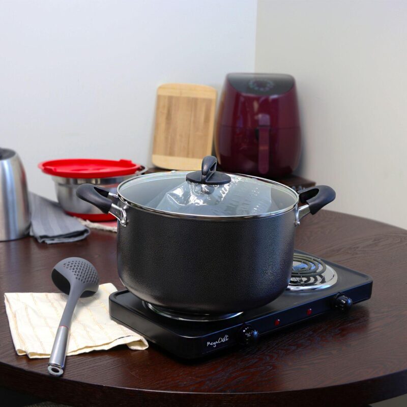 Oster Cocina Clairborne 6 Quart Aluminum Hammered Tone Dutch Oven with Lid in Charcoal Grey - Image 4