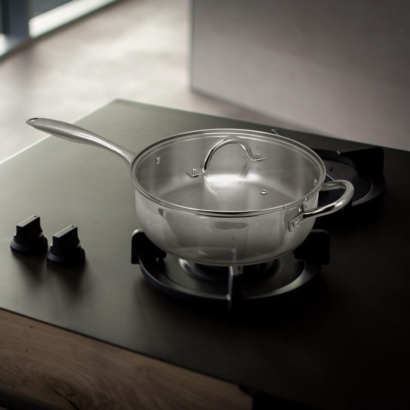 Oster Cocina Cuisine Saunders 4.2 Quart Saut Pan with Lid - Image 5