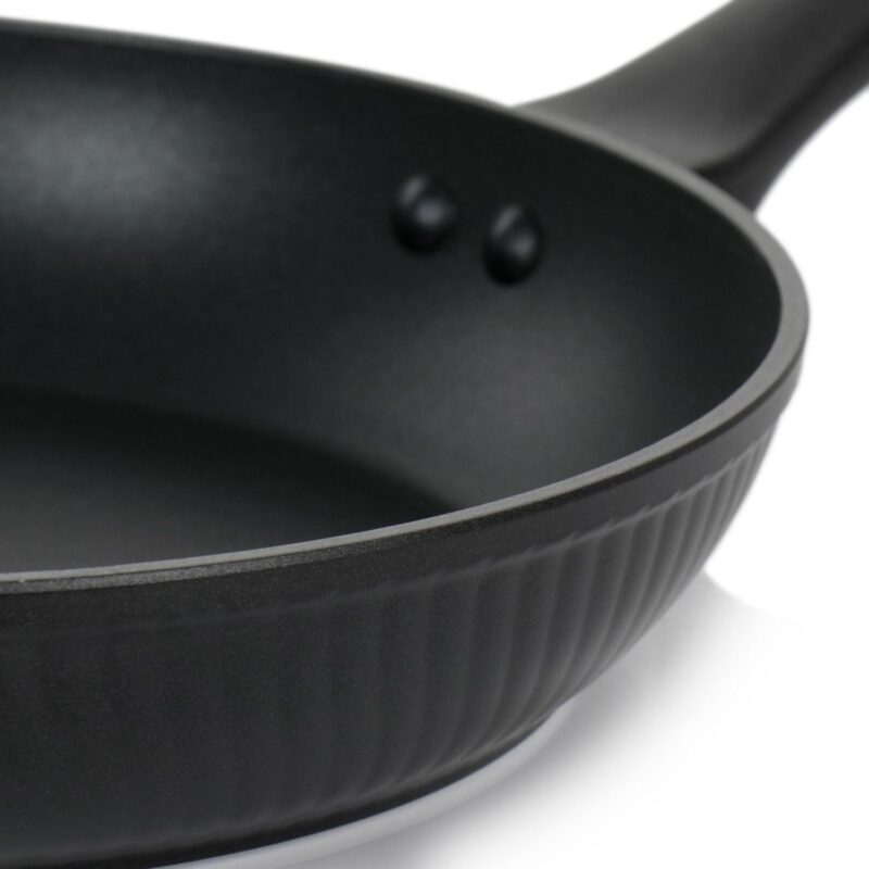 Oster Cocina Kono 11 Inch Aluminum Nonstick Frying Pan in Black - Image 3