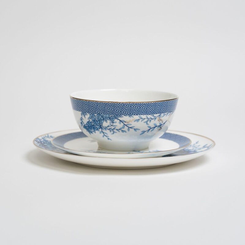 Ozarke's Blue Flower Plates Set - Image 2