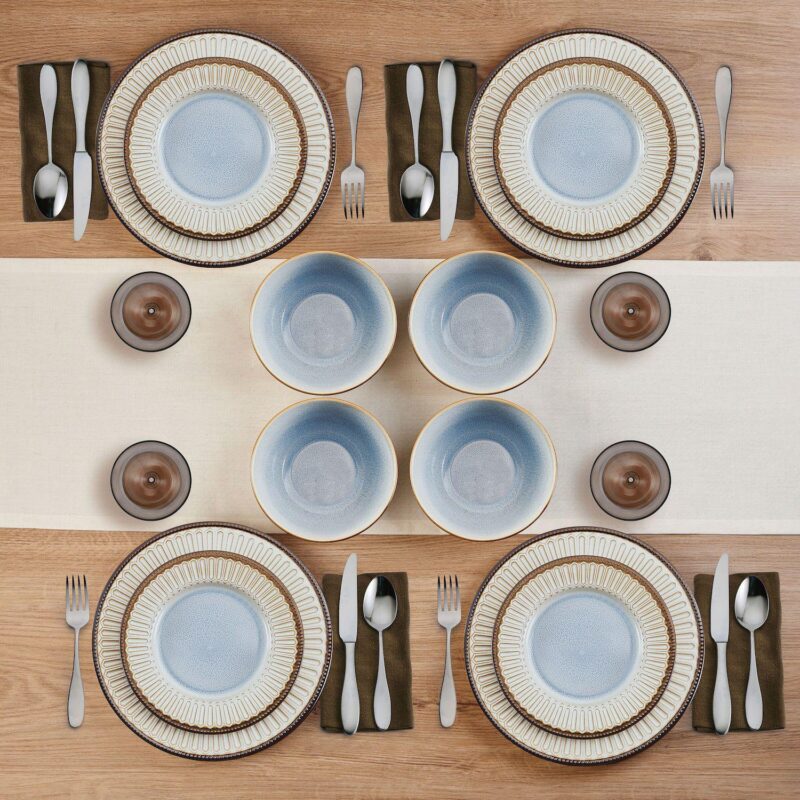 Pfaltzgraff Clara 12-pc. Dinnerware Set - Image 3
