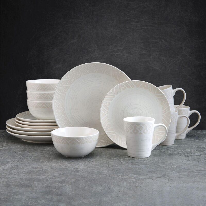 Pfaltzgraff Vera 16-pc. Dinnerware Set - Image 3