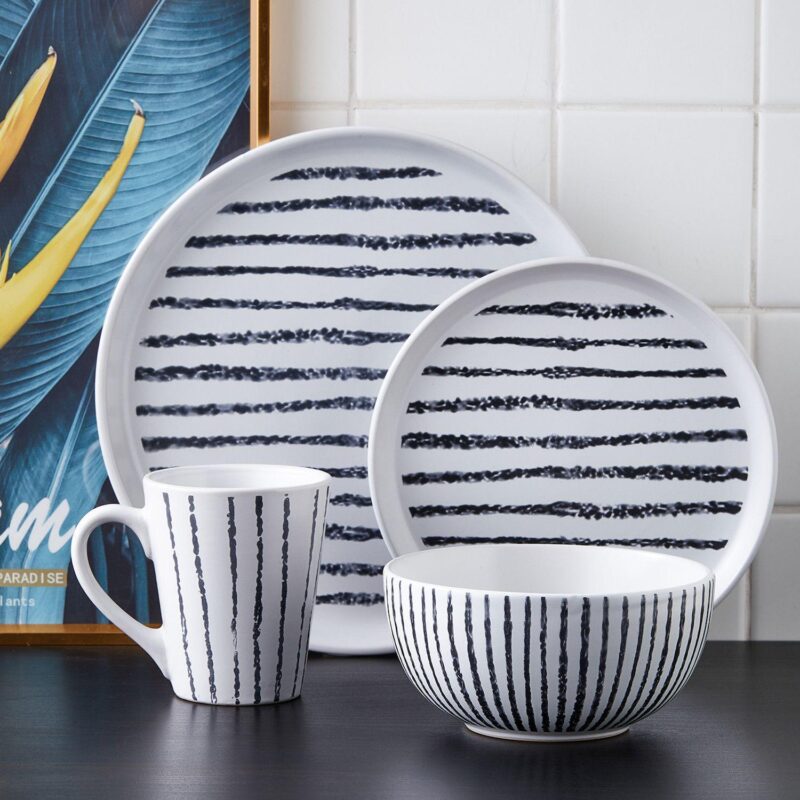 Stone + Lain Nova Stoneware 16-pc. Dinnerware Set - Image 3