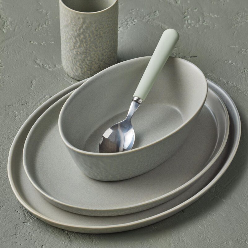 Stone by Mercer Project Katachi Stoneware 16-Piece Dinnerware Set - Image 8