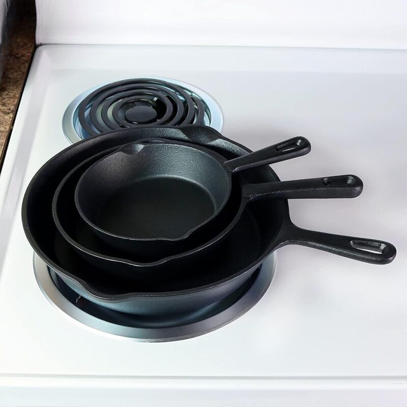 Sunnydaze 3-Piece Cast Iron Pre-Seasoned Skillet Set with 3 Pans - Image 2