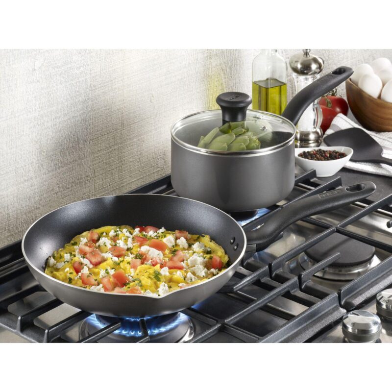 T-Fal 18-Piece Nonstick Cookware Set - Image 10