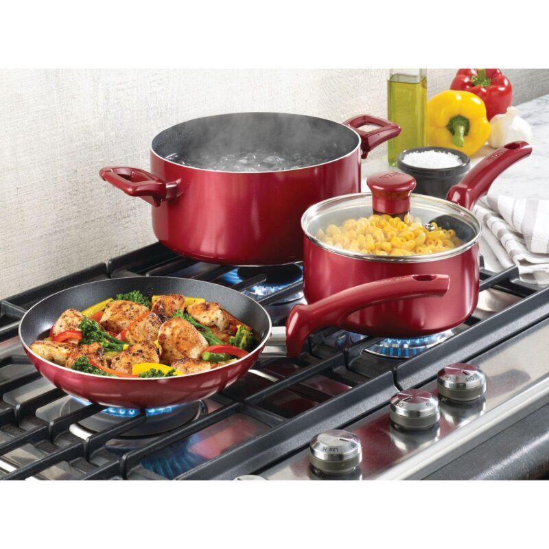 T-Fal Essentials 10-pc. Nonstick Cookware Set - Image 15