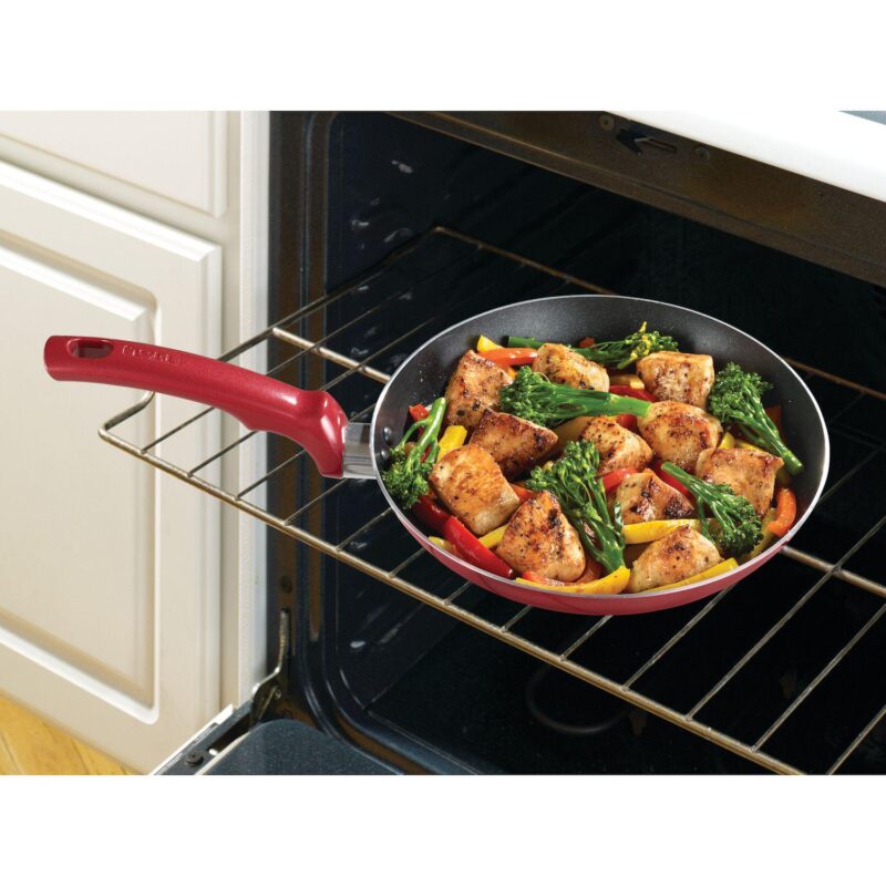 T-Fal Essentials 10-pc. Nonstick Cookware Set - Image 14