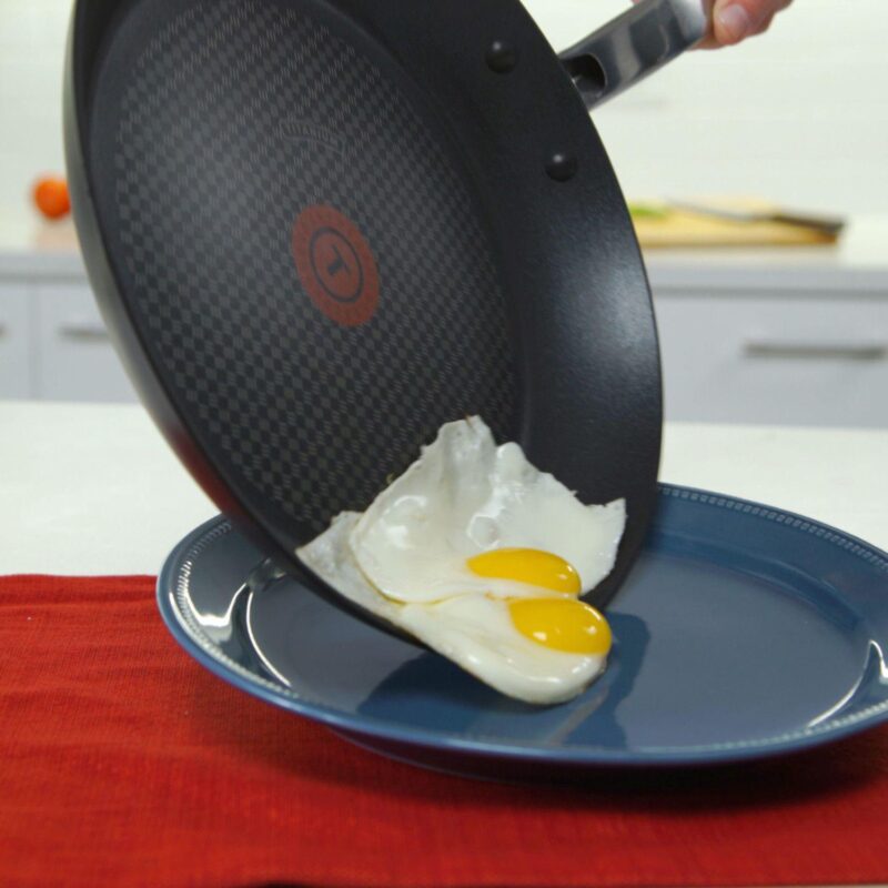 T-Fal Initiatives 10-pc. Nonstick Cookware Set - Image 3