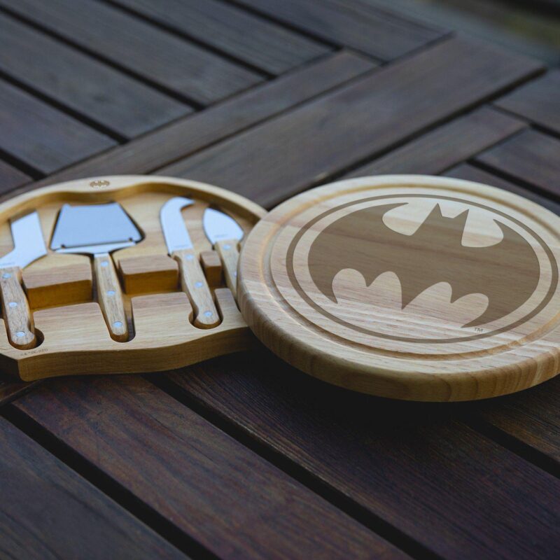 Toscana Batman Bat Signal Circo Cheese Cutting Board and Tools Set - Image 2